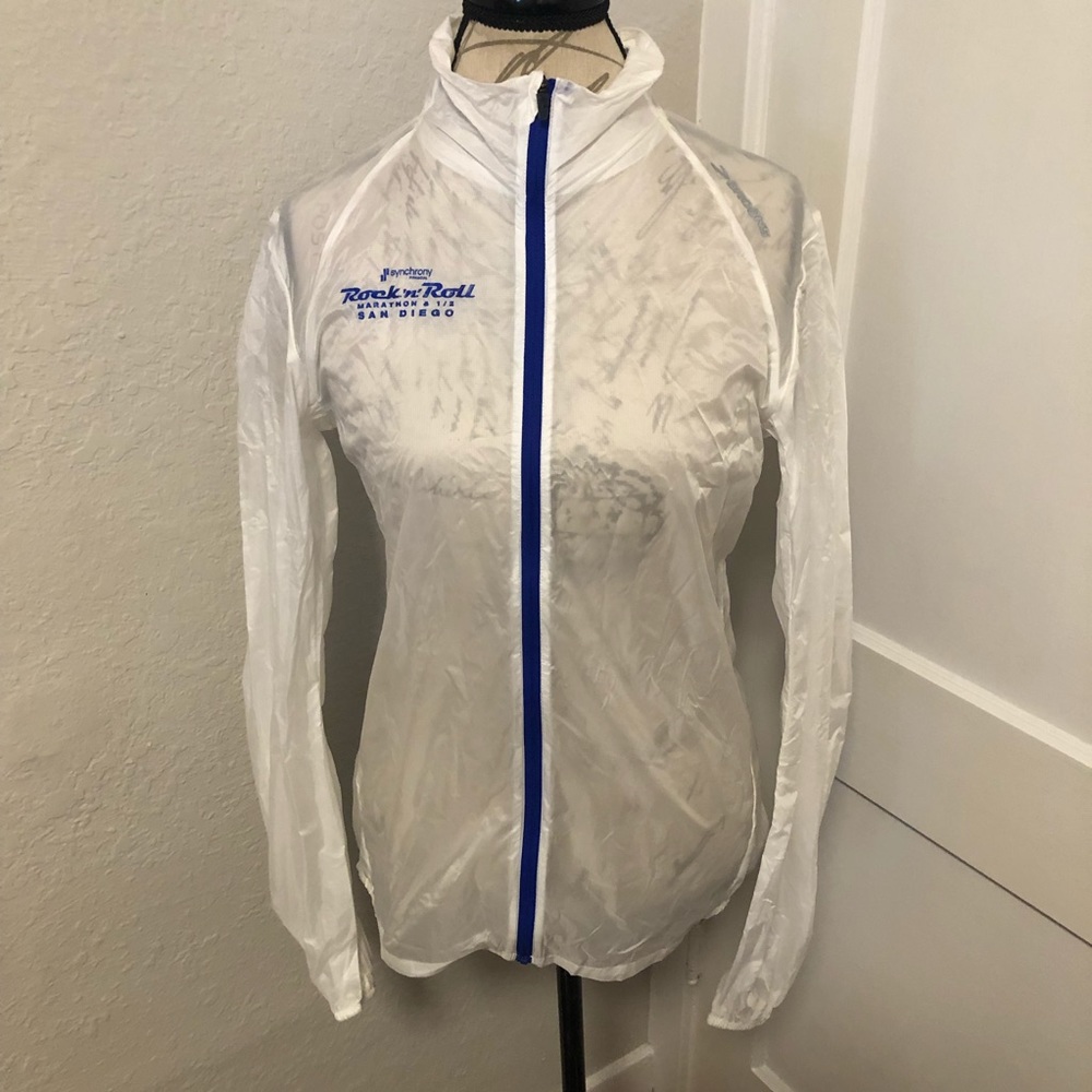NWT Brooks Rock And Roll Marathon LSS Running Jacket